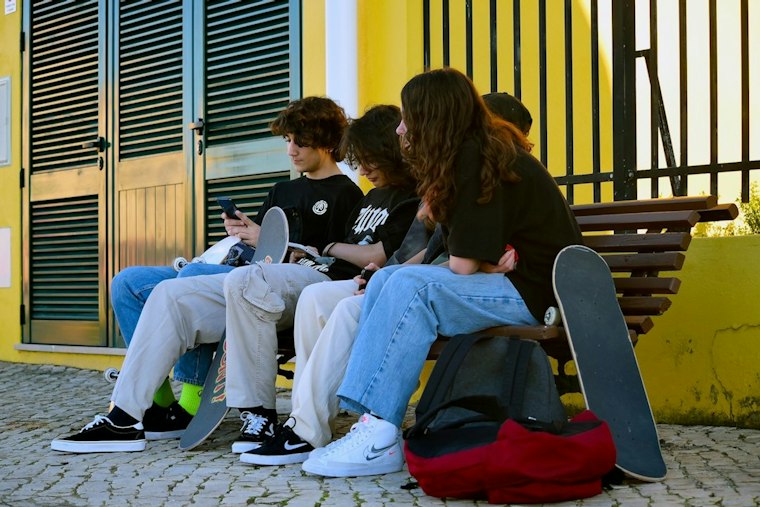 Florida Demands Meta Lock Out Kids Under 14 From Instagram, Facebook in 30 Days