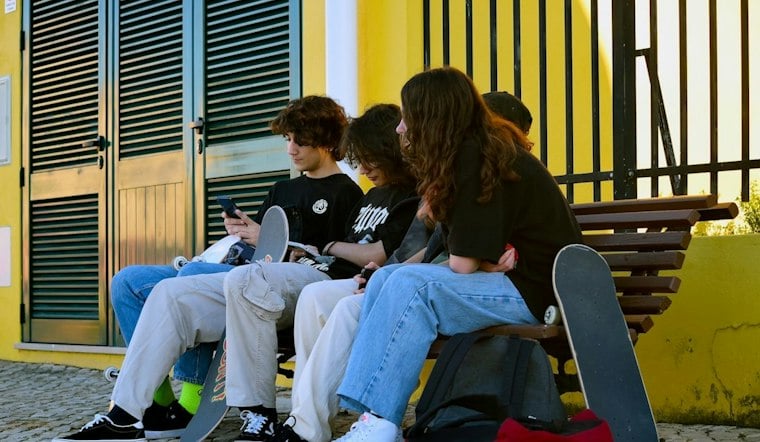 Florida Demands Meta Lock Out Kids Under 14 From Instagram, Facebook in 30 Days