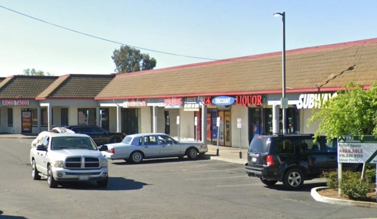 Florin Road Pizzeria Shut Down After 35 Roaches Found, Worker Cooks On After Squashing One
