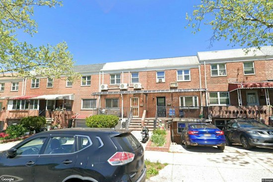 Flushing Man Survives Crowbar Attack in Armed Home Invasion, Teen Suspect Caught