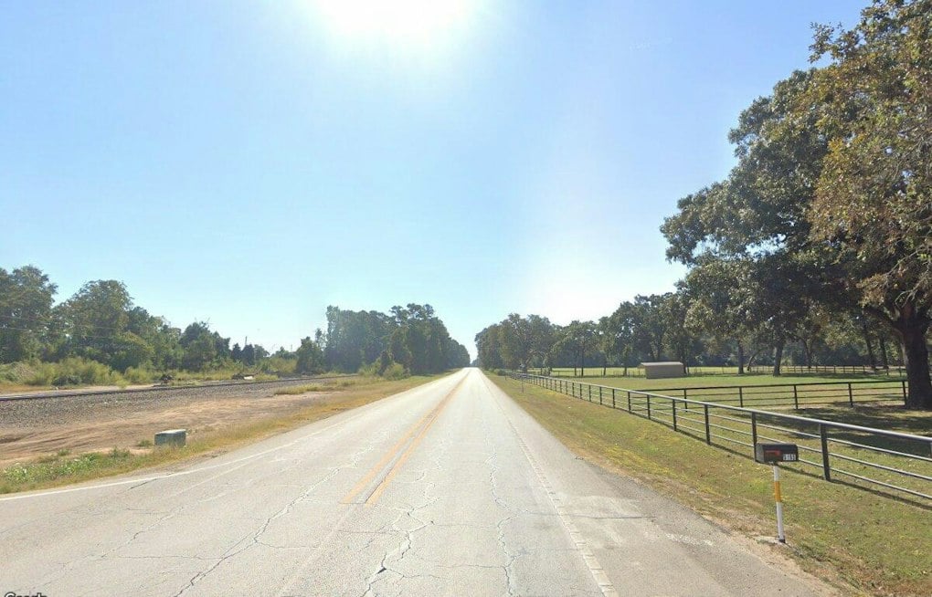 FM 149 Shut Down Near Magnolia as Crews Free Trapped Crash Victims