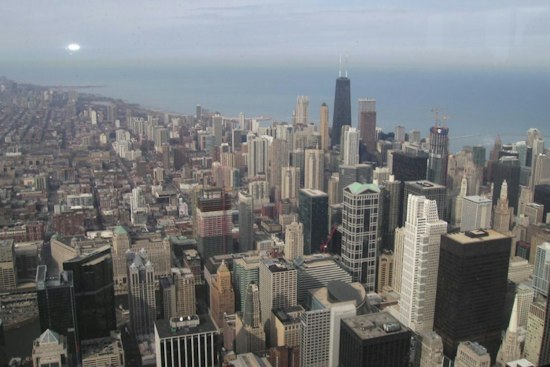 Clouds, Rain Showers and Raw Winds Set to Slam Chicago Through Friday