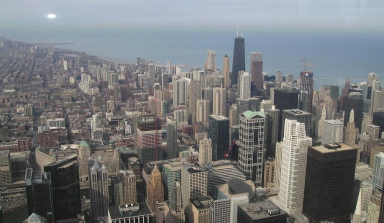Clouds, Rain Showers and Raw Winds Set to Slam Chicago Through Friday