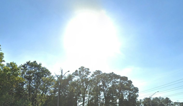 Fog, Sun, Then Gales: Jacksonville Beaches Brace for Blustery Weekend