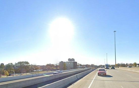 Fogged-In Milwaukee Wakes to Gloom — Then Basks in Sunny Fall Stretch