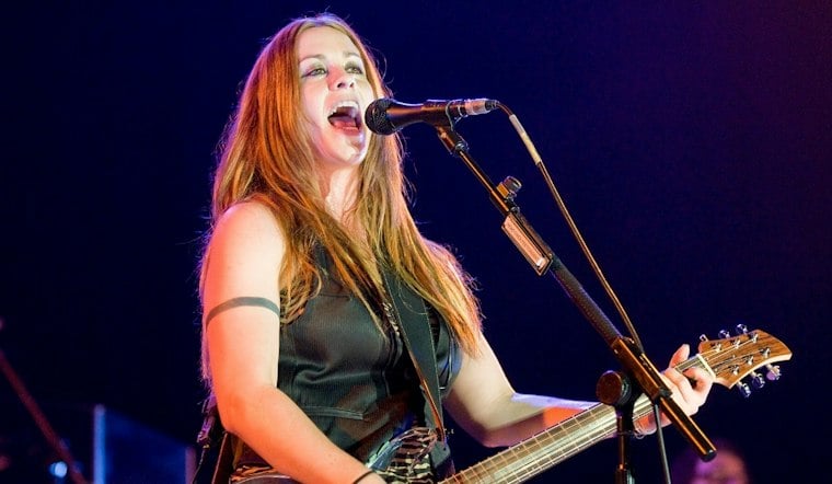 Fontainebleau Las Vegas Books Alanis Morissette, Train for New Year's Weekend
