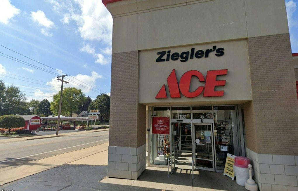 Former Ace Hardware on Lillian Street in Elgin Set to Become Grocery Store in 2027