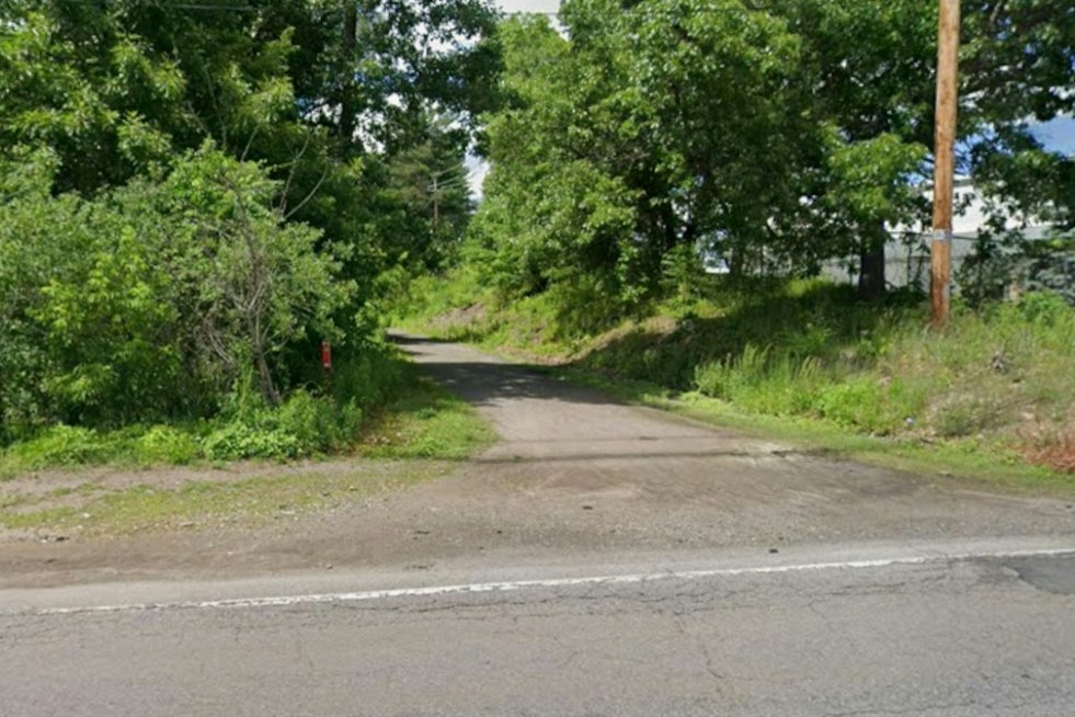 Former Boston &amp; Maine Caboose Planned for Salem Rail Trail