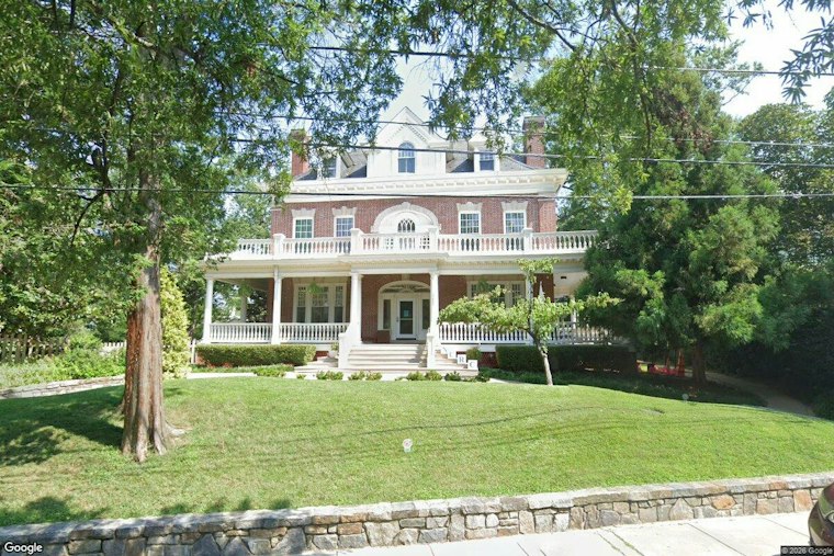 Former Cleveland Park Preschool Chief Agrees to Plead Guilty in Child Porn Case