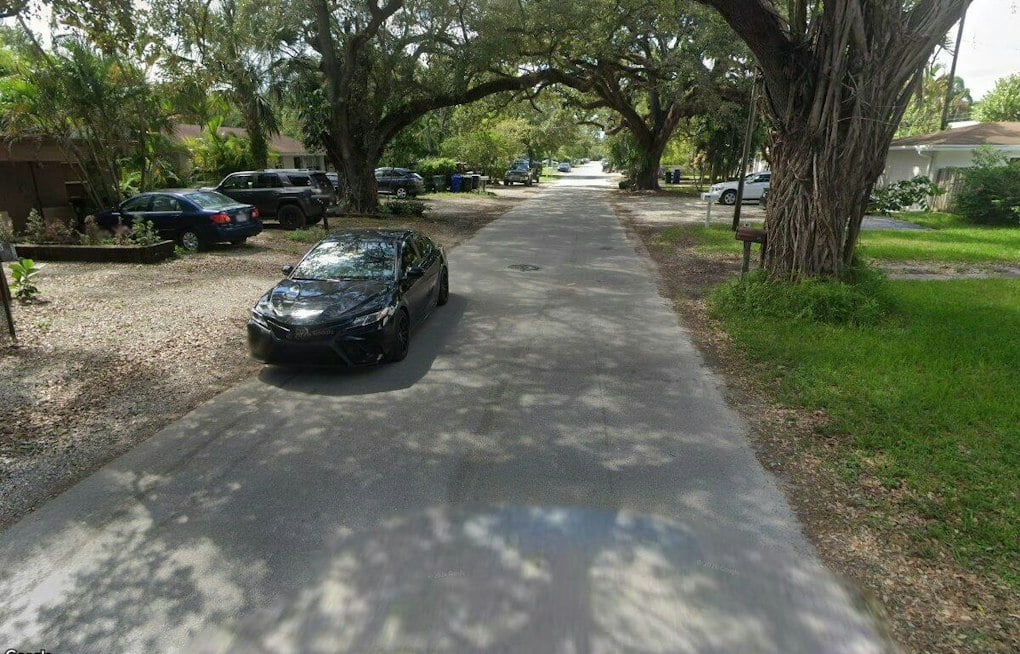 Fort Lauderdale Family Alarm Doesn't Stop E-Bike Theft, Suspect Still At Large