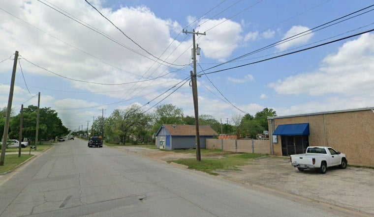 Fort Worth Scooter Rider, 20, Dies Two Days After Crash Near Everman Line