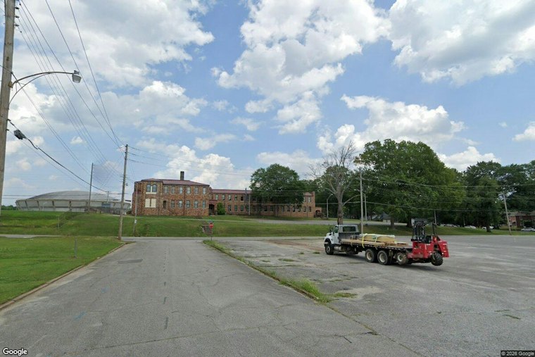 6 Armed Suspects Arrested in Vacant Jackson, TN Home