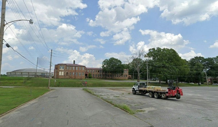 Four Juveniles, Two Men Caught Armed Inside Vacant East Jackson Home