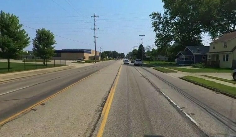 Four-Vehicle Crash Shuts Down Northbound US-131 in Wyoming, Injuries Reported