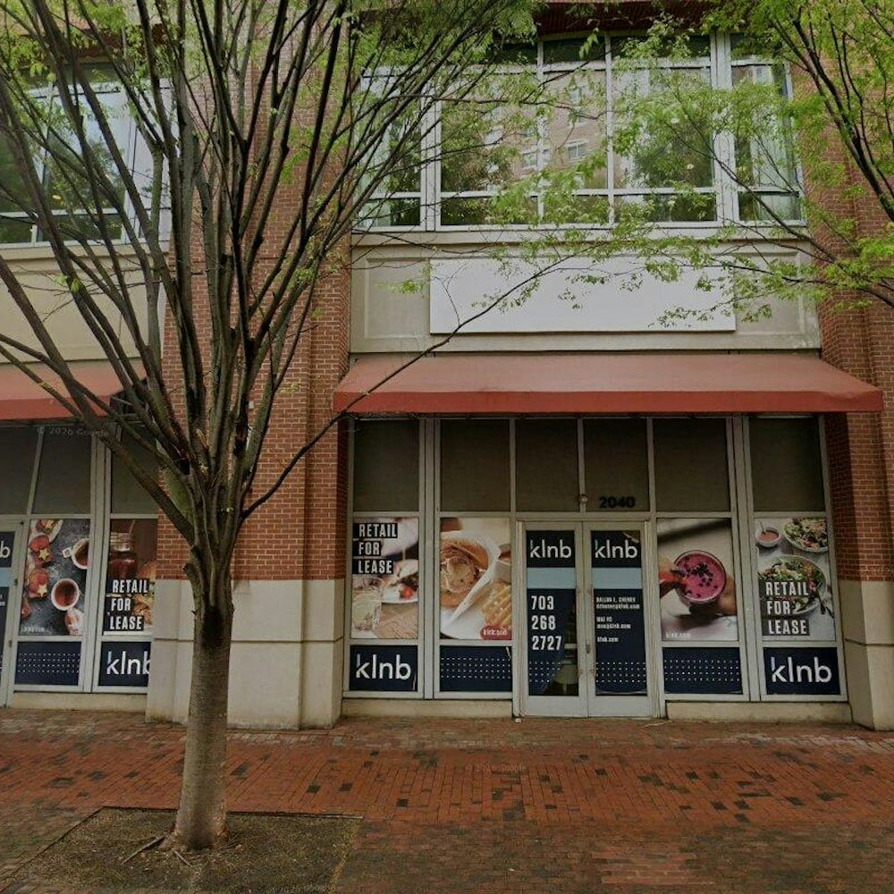 Fresh Healthy Cafe Opens First Virginia Location in Alexandria's Carlyle District