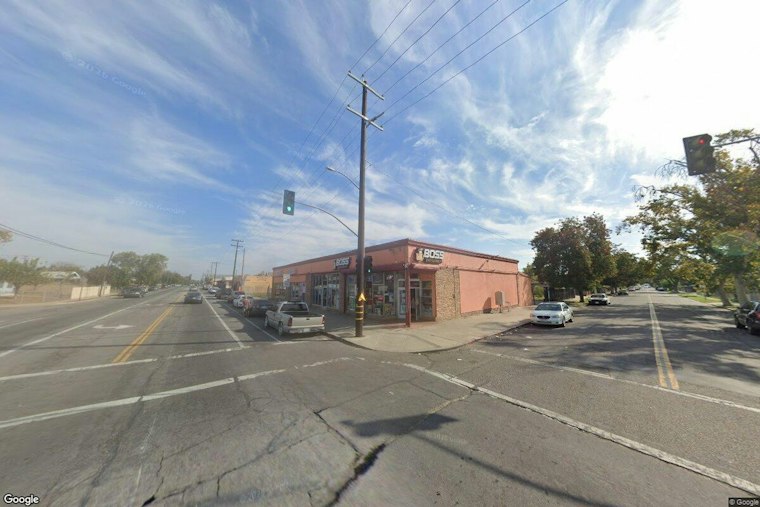 Fresno Police Hunt Armed Duo Who Robbed East Butler Business at Gunpoint