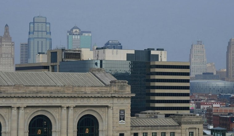 From Freeze Watch to 80 Degrees: Kansas City Shivers Before Big Fall Warmup