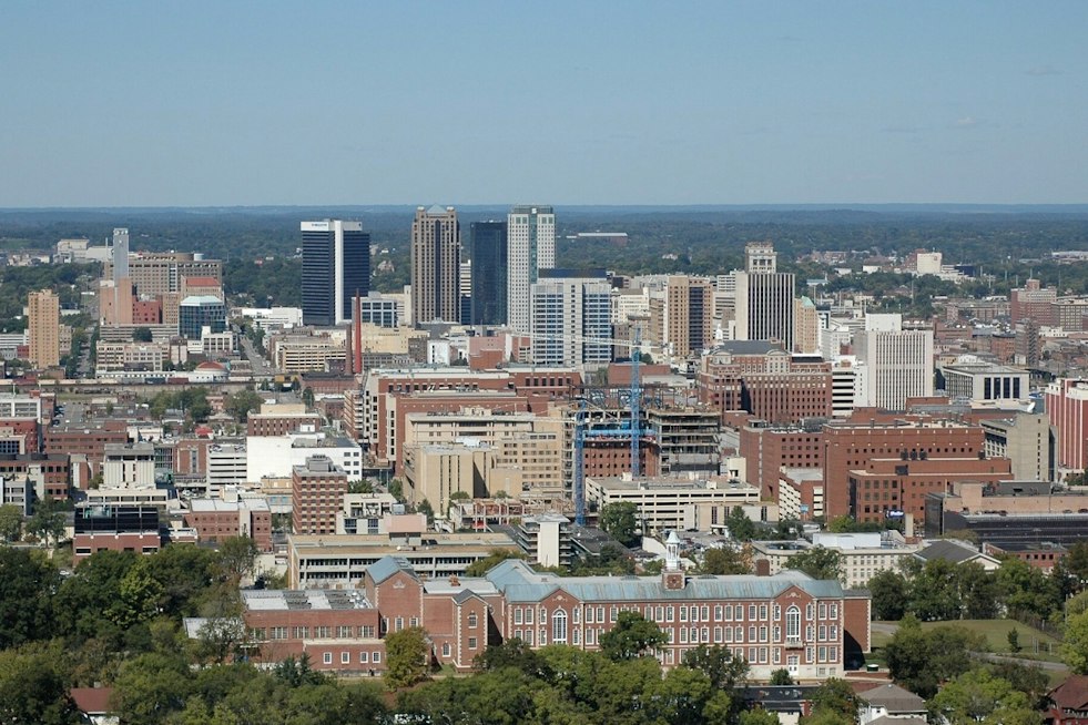 From Sizzle to Sweater Weather: Birmingham Braces for Crisp Fall Weekend
