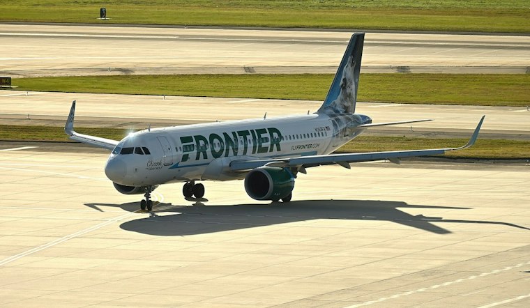 Frontier Flight 2052 Passenger Restrained During Atlanta Jet-Bridge Delay