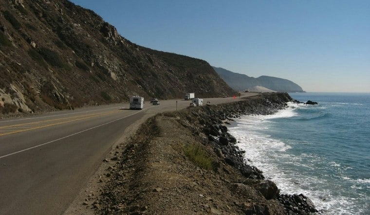 Giant Crack Opens Beneath PCH Near Laguna Beach, Caltrans Shuts Lane