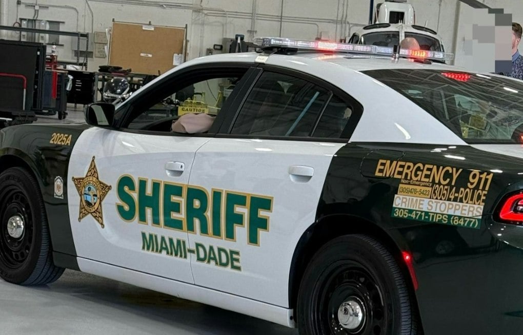 Gladeview Man Shot Before Dawn, Bullets Also Strike Parked Car