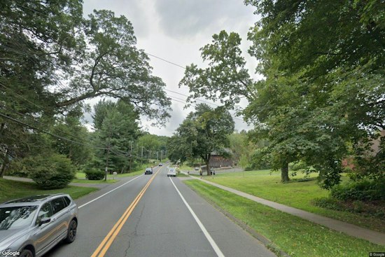 Glastonbury Opens New Sidewalk, Closing 20-Year Gap on Main Street
