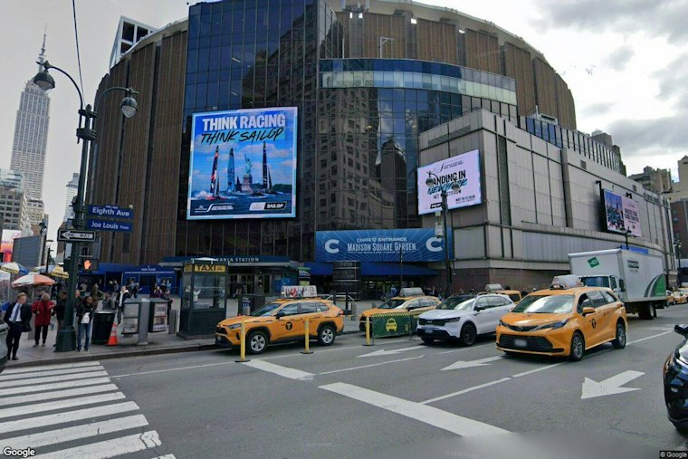 Glaze Teriyaki Lands Dedicated Stand at Madison Square Garden This Season