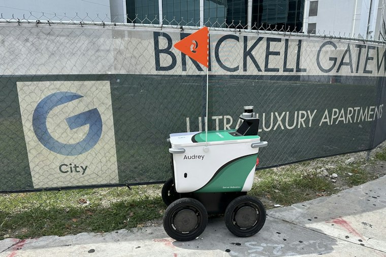 Glendale Caps Sidewalk Delivery Robots at 60 After Months of ADA Complaints
