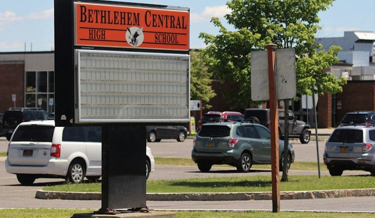 Glenmont Teen With 26 College Credits Fights Bethlehem Schools Over Early Graduation