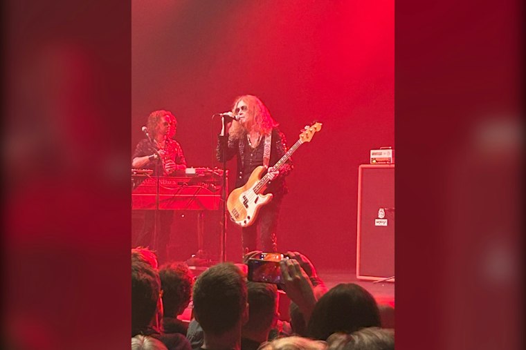 Glenn Hughes Recovering After 10-Hour Heart Surgery at UCLA Medical Center