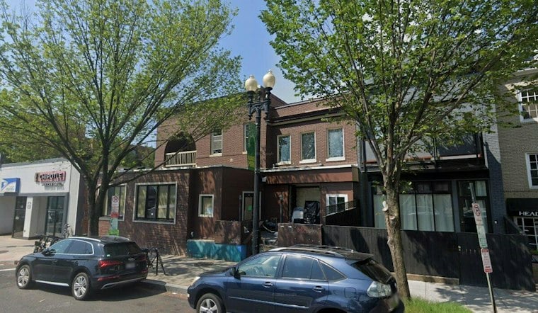 Glover Park's Kiin Laow Opens With Free Thai Tea After Year of Delays