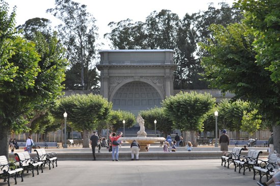 Golden Gate Park Hosts Free Friday Happy Hour With Lavay Smith's Red Hot Band