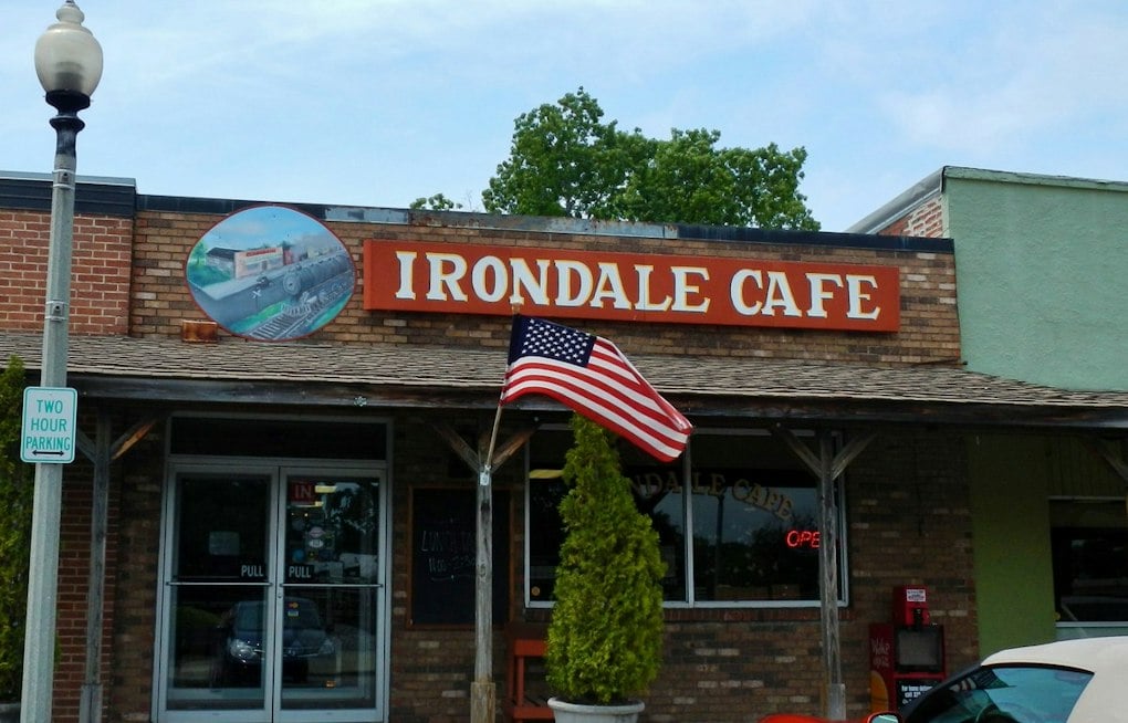 Golden Rule Bar-B-Q Shut for Weeks After Irondale Kitchen Fire