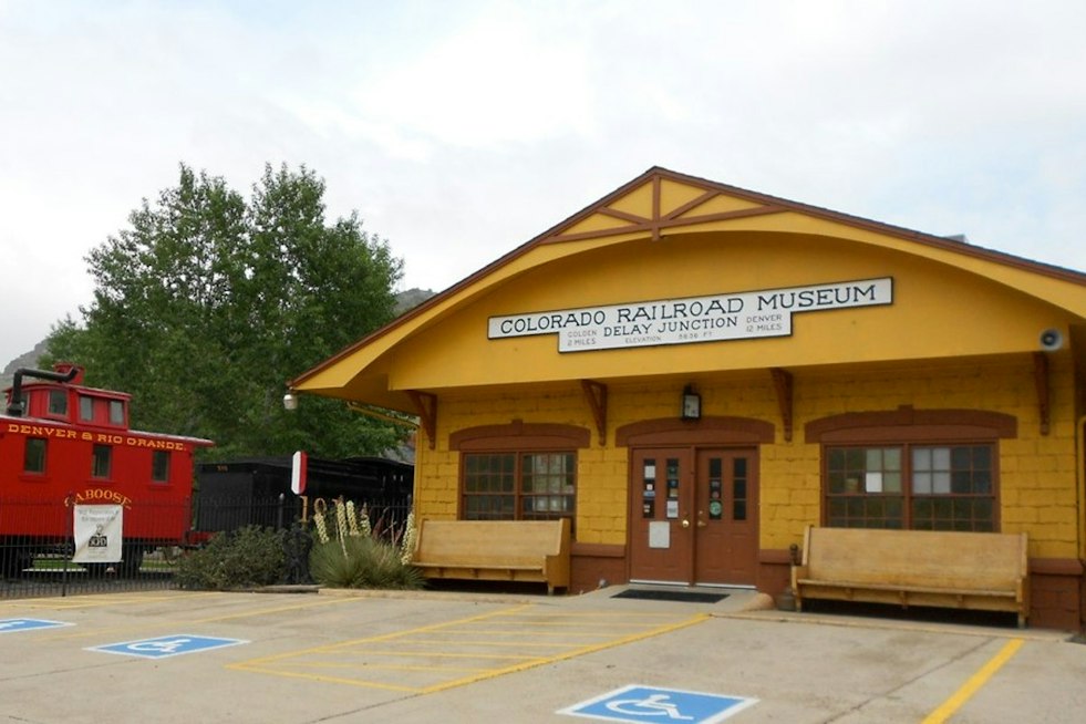 Golden's Railroad Museum Fires Up Coal-Burning Steam Engine For Halloween Weekend