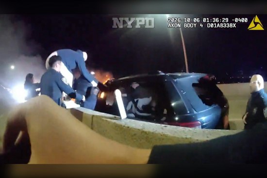 Good Samaritan, NYPD Officers Pull Man From Wreck in Henry Hudson Crash