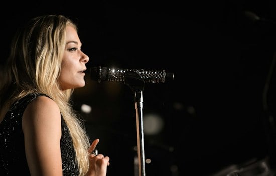 Grammy Winner LeAnn Rimes Set to Hit Torrington's Warner Theatre Stage