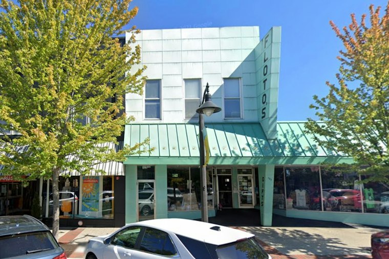Grand Haven's Old Floto's Gifts Building Lands $390K for Seafood Spot, Apartments