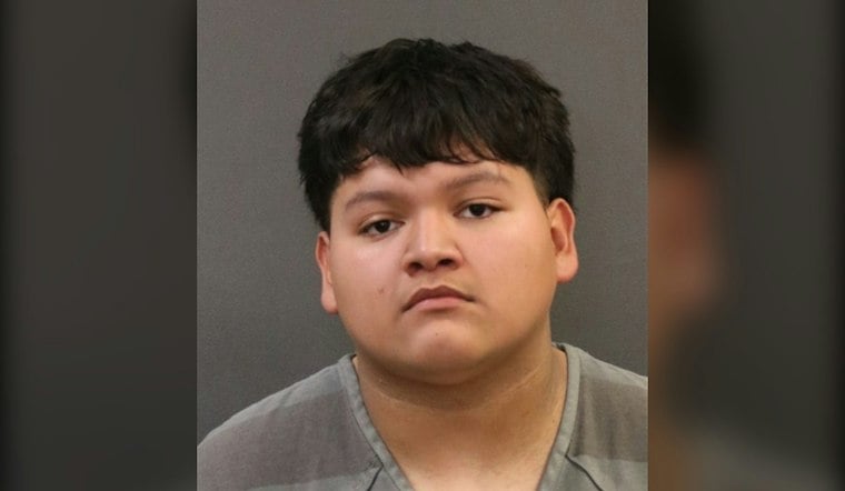 Grand Island Teen Surrounded by 20 Officers, Arrested After Smoke Shop Gun Threat
