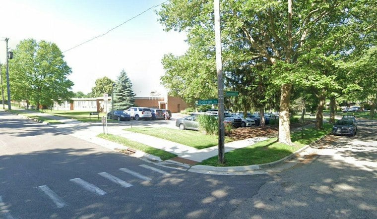 Grand Rapids House Fire Traps Man, Firefighters Pull Him From Smoke-Filled Home