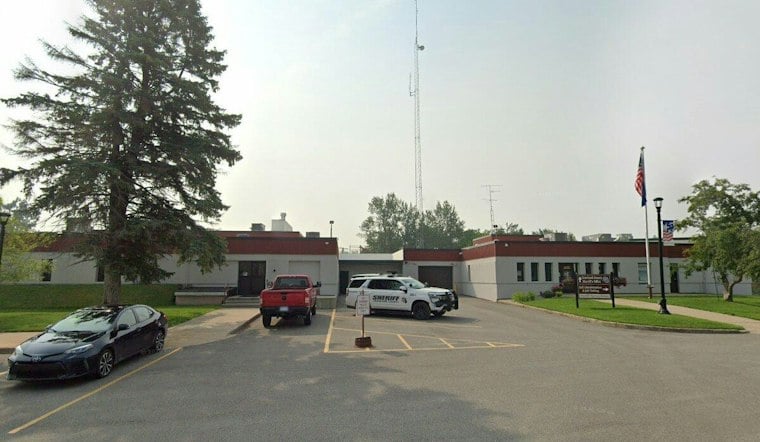 Grayling Inmate Ditches Jumpsuit, Hides in Swamp Behind Country Club