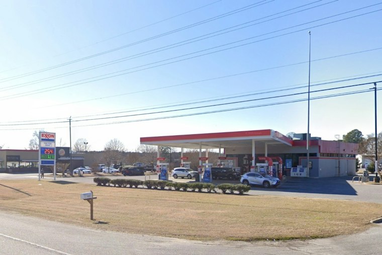 Greenville Gas Station Attack Leaves Man Bloodied, Woman Shoved, Suspect Jailed