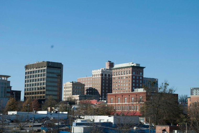 Greenville Goes From 88° Sizzle to 40s Shiver in Weekend Weather Whiplash