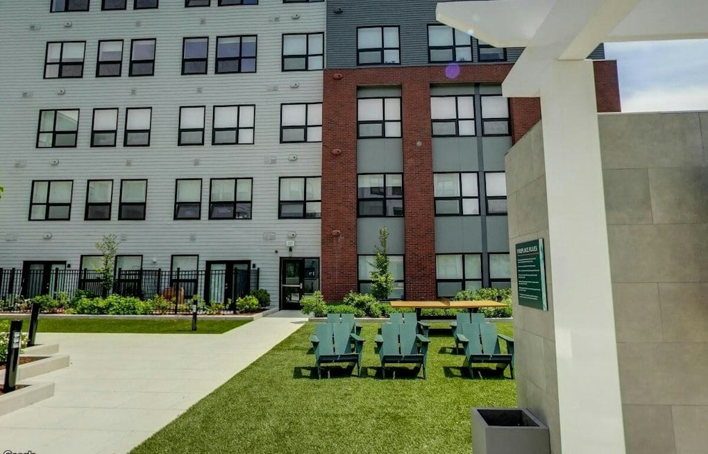 Greystar Finishes Everett Triangle Makeover With 416-Unit Juniper, Mini Golf Included