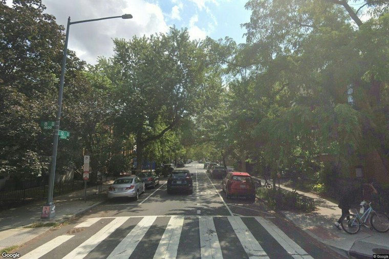 Group of 10 Punches, Robs Two Women in Shaw — Second Victim Beaten for Stepping In