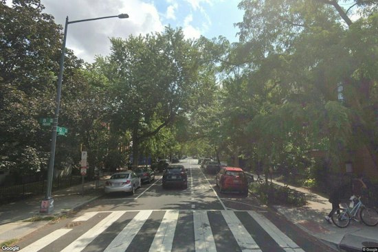 Group of 10 Punches, Robs Two Women in Shaw — Second Victim Beaten for Stepping In