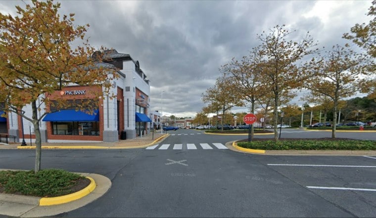 Guapo's Mar Y Tierra Takes Shape in Reston With Fresh Paint and a Pizza Cook Hunt