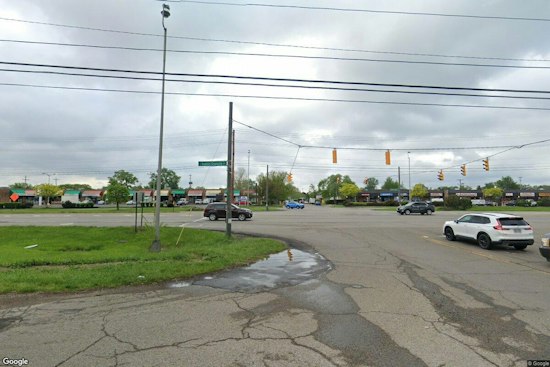 Gun Discharges During North Columbus Robbery, Employee Shot, Suspects Still Loose