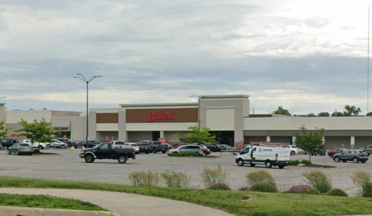 Gunman Robs Omaha Baker's Customer Desk in Under Four Minutes, Police Hunt Getaway Truck