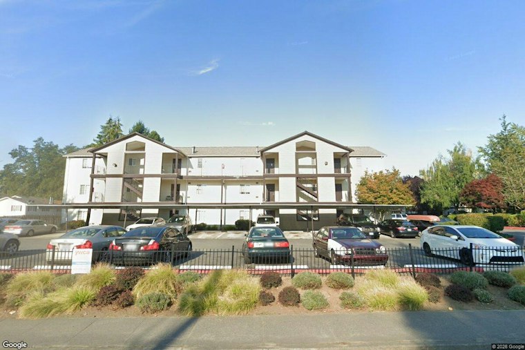 Gunman Still at Large After Deadly Everett Shooting Near Two Schools