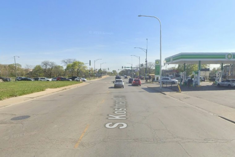 Gunmen Pour Out of SUV at Garfield Park Gas Station, Kill One, Hurt Two
